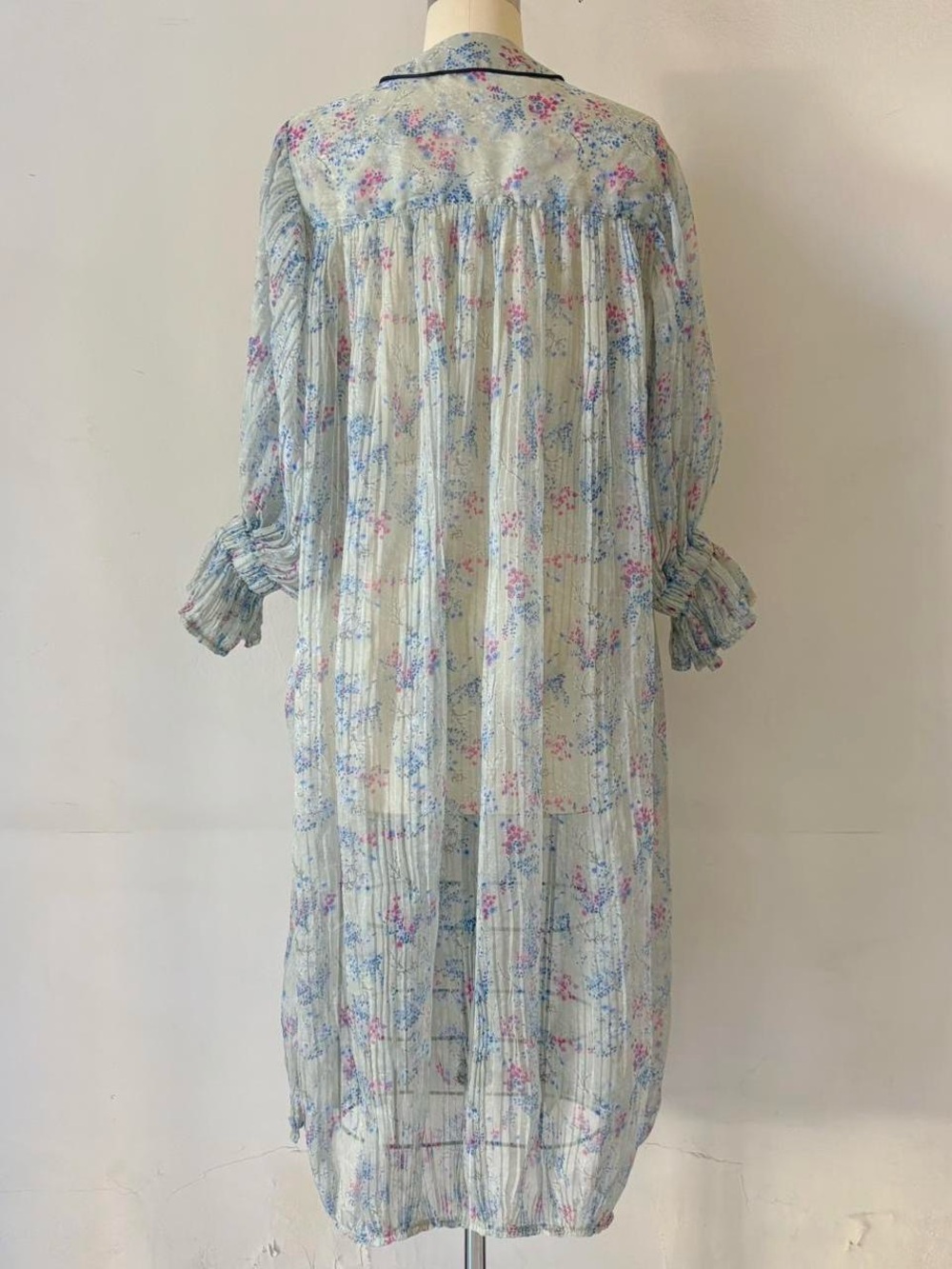 Sheer Floral Long Robe - Blue & Pink - Picture 5 of 6